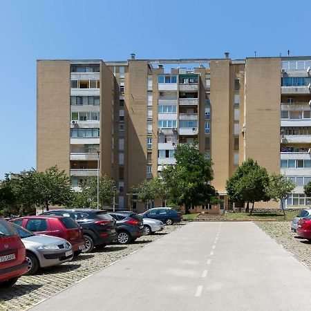 Apartment Lory'S Place Pula Bagian luar foto